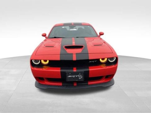 Used 2016 Dodge Challenger SRT Hellcat RWD image 3