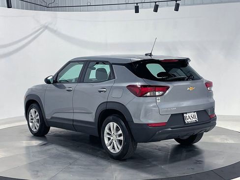 Used 2023 Chevrolet TrailBlazer LS FWD image 13