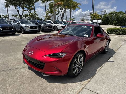 Used 2023 MAZDA MX-5 Miata RF Grand Touring RWD image 9
