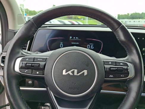 Used 2023 Kia Sportage EX AWD/4WD image 21
