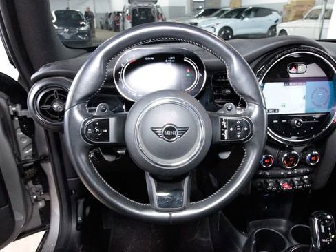 Used 2024 MINI Cooper S image 8