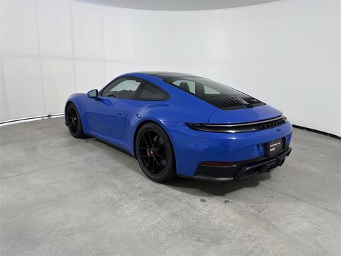 New 2026 Porsche 911 Carrera GTS image 3