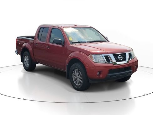 Used 2016 Nissan Frontier SV w/ SV Value Truck Package AWD/4WD image 1