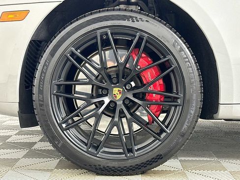 Used 2022 Porsche Macan GTS AWD/4WD image 31