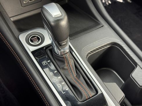 Used 2023 Nissan Sentra SR w/ SR Premium Package FWD image 28
