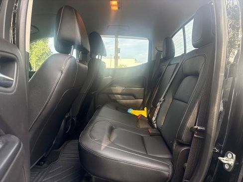 Used 2018 Chevrolet Colorado ZR2 AWD/4WD image 16