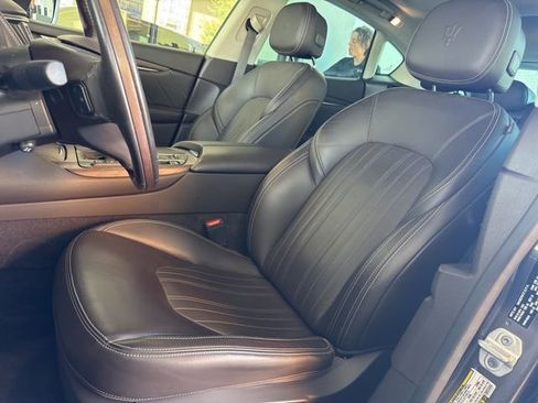 Used 2022 Maserati Levante GT image 15