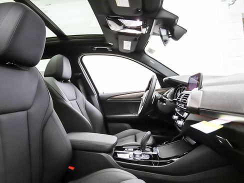 Used 2021 BMW X3 xDrive30i w/ Convenience Package (ZC2) image 44