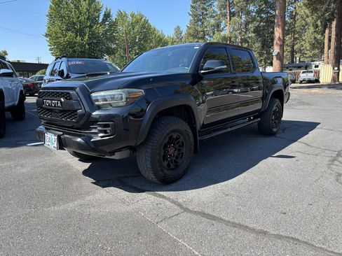 Used 2019 Toyota Tacoma TRD Pro AWD/4WD image 1