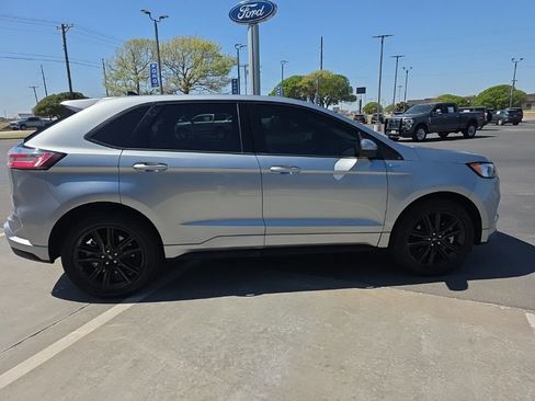 Used 2024 Ford Edge ST-Line image 8