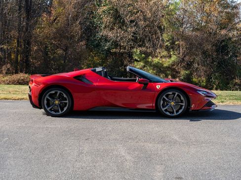 Certified 2024 Ferrari SF90 Spider image 7