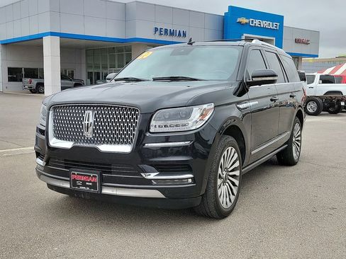 Used 2020 Lincoln Navigator Reserve w/ Luxury Package AWD/4WD image 4