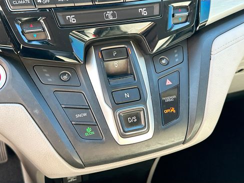 Used 2019 Honda Odyssey EX-L image 24