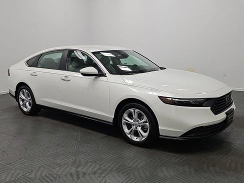 New 2026 Honda Accord LX image 2