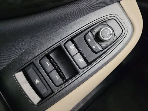 Used 2022 Subaru Outback Premium AWD/4WD image 32