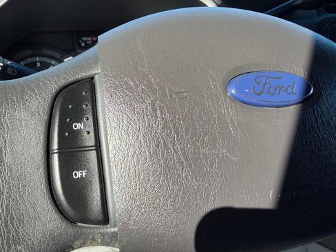 Used 2012 Ford E-250 and Econoline 250 w/ Premium Van Group image 40