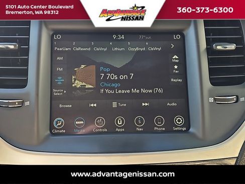 Used 2022 Chrysler 300 Touring L image 14