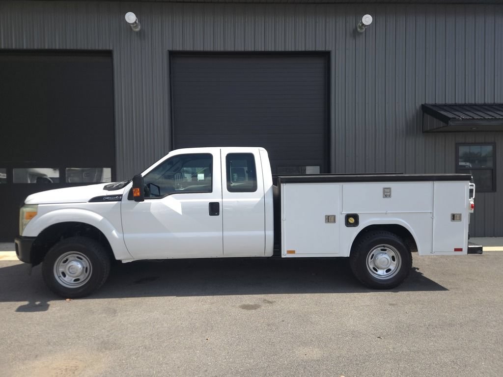 Used 2015 Ford F250 XL w/ Power Equipment Group AWD/4WD image 1