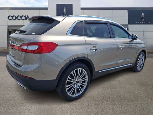Used 2018 Lincoln MKX Reserve w/ Lincoln MKX Climate Package AWD/4WD image 4