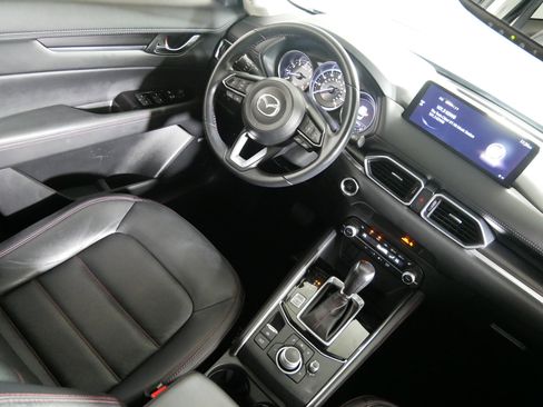 Used 2023 MAZDA CX-5 Carbon Edition image 9