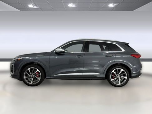 Used 2025 Audi SQ5 Prestige AWD/4WD image 2