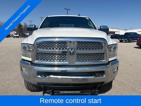Used 2015 RAM 2500 Laramie w/ Convenience Group AWD/4WD image 9