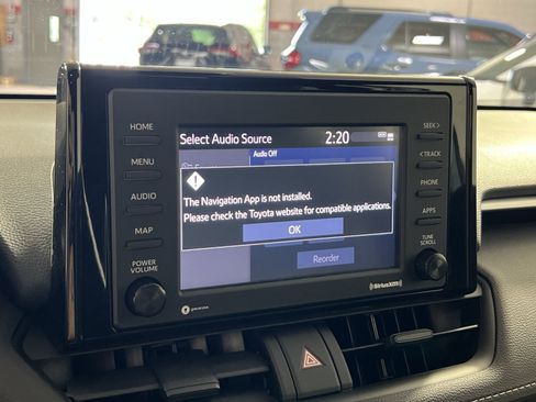 Used 2022 Toyota RAV4 LE AWD/4WD image 21