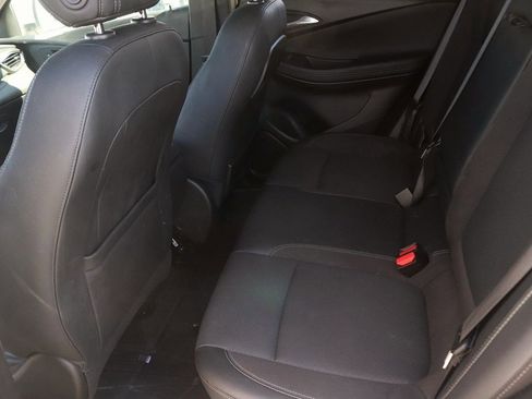 Used 2022 Buick Encore GX Select image 14