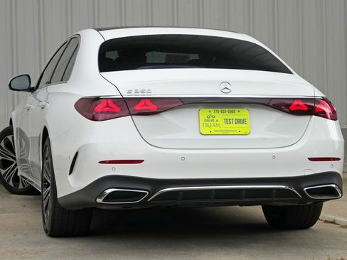 Used 2025 Mercedes-Benz E 350 Sedan w/ Winter Package image 6