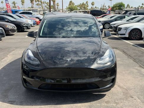 Used 2022 Tesla Model Y Performance AWD/4WD image 17