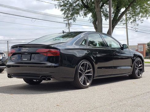 Used 2017 Audi S8 Plus AWD/4WD image 5