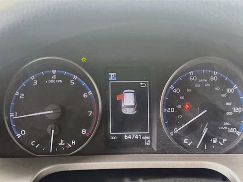 Used 2017 Toyota RAV4 LE w/ All Weather Liner Package AWD/4WD image 20