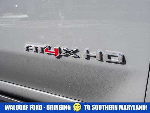 Used 2024 GMC Sierra 2500 AT4X w/ AT4X AEV Edition image 19