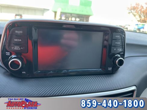 Used 2021 Hyundai Tucson SE w/ Cargo Package image 16