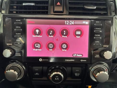 Used 2020 Toyota 4Runner TRD Off-Road Premium w/ Moonroof Package AWD/4WD image 22