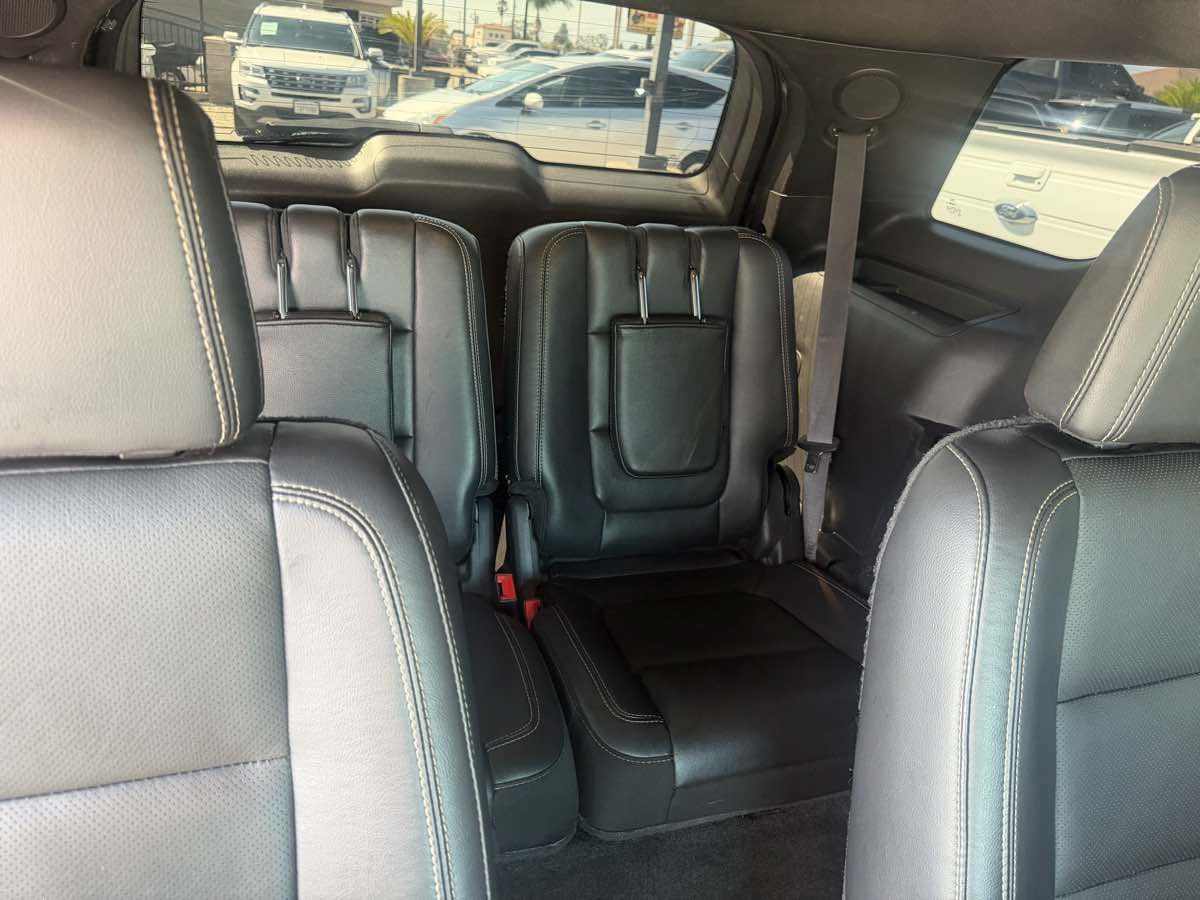Used 2015 Ford Explorer Sport w/ Equipment Group 401A AWD/4WD image 30