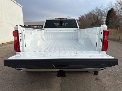 New 2026 Chevrolet Silverado 3500 LTZ w/ LTZ Convenience Package AWD/4WD image 21