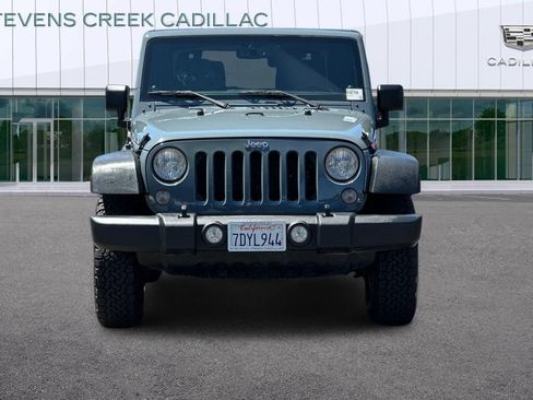 Used 2014 Jeep Wrangler Rubicon w/ Power Convenience Group AWD/4WD image 8
