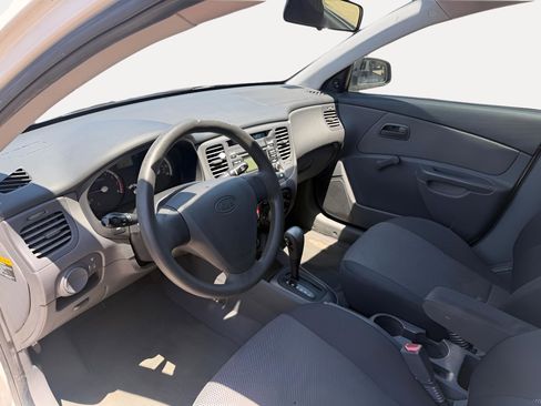 Used 2009 Kia Rio LX FWD image 12