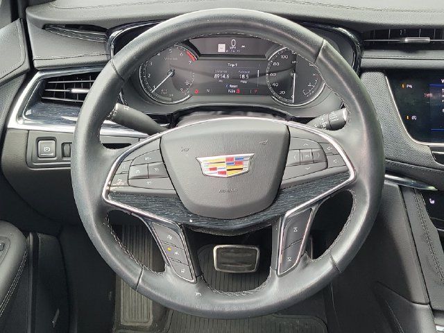Certified 2024 Cadillac XT5 Premium Luxury FWD image 10