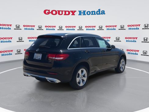 Used 2018 Mercedes-Benz GLC 300 image 8