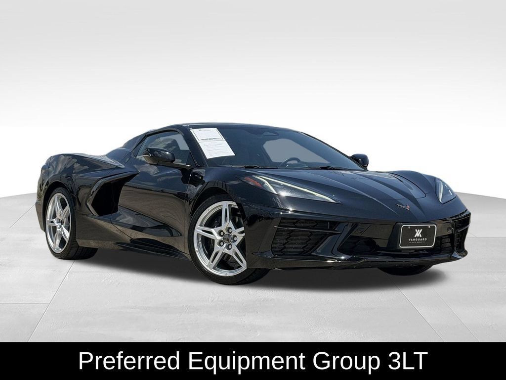 Used 2025 Chevrolet Corvette Stingray Premium Conv w/ 3LT RWD image 2
