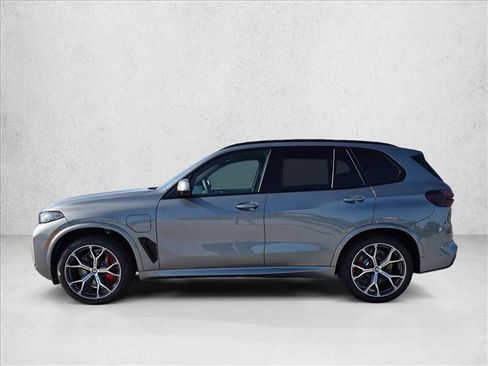 New 2026 BMW X5 xDrive50e w/ Executive Package AWD/4WD image 5
