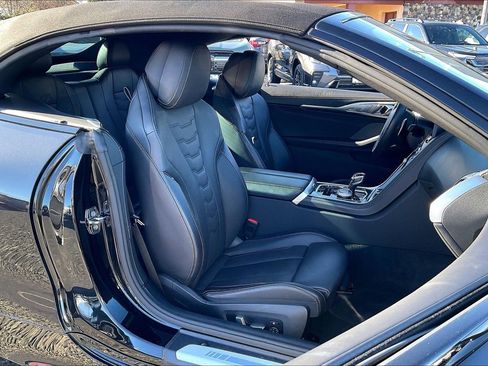 Used 2023 BMW M850i xDrive Convertible image 7