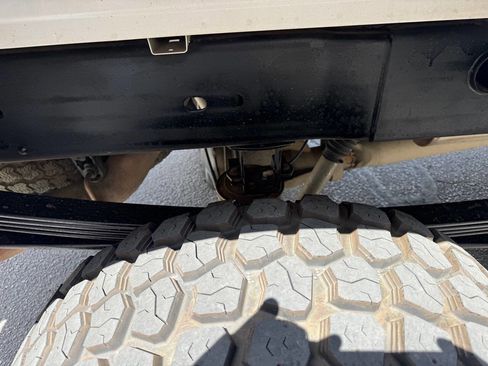 Used 2006 Chevrolet Silverado 2500 W/T w/ Skid Plate Package AWD/4WD image 33