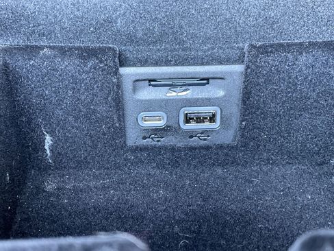 Certified 2024 Cadillac XT6 Premium Luxury w/ LPO, Floor Liner Package image 29