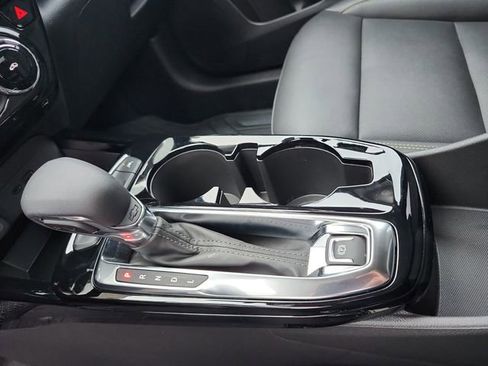 Certified 2025 Chevrolet Trax ACTIV image 25