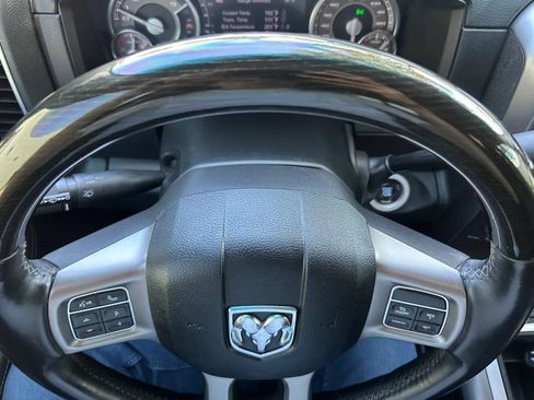 Used 2015 RAM 2500 Limited AWD/4WD image 39