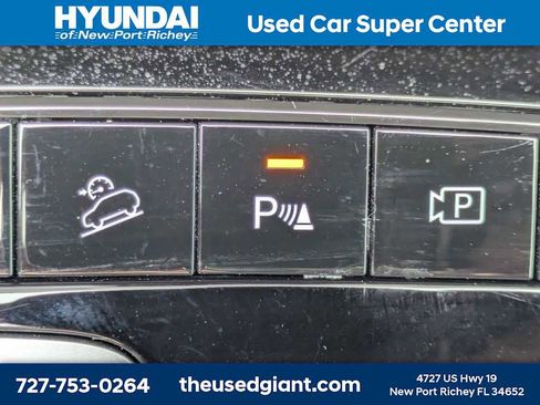 Certified 2024 Hyundai Tucson Limited AWD/4WD image 32
