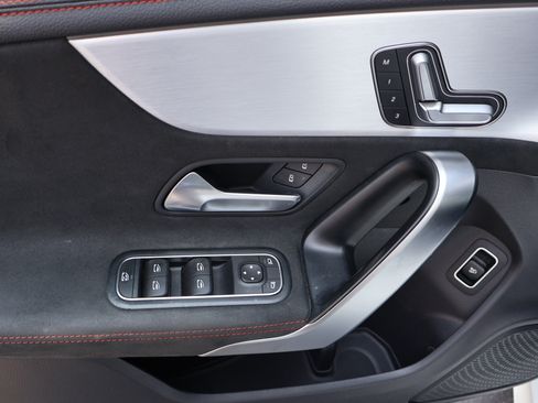 Used 2021 Mercedes-Benz CLA 35 AMG 4MATIC image 14